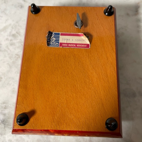 Vintage Mapsa Italian Music Box - Swiss Musical Movement - Ornate Wood Inlay - Picture 5 of 8